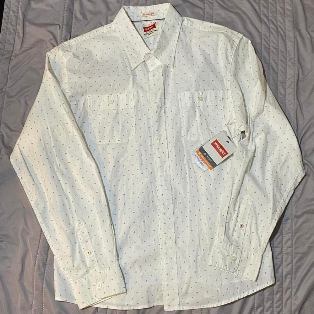 White Wrangler button-up shirt with star design NWT SZ‎ XL